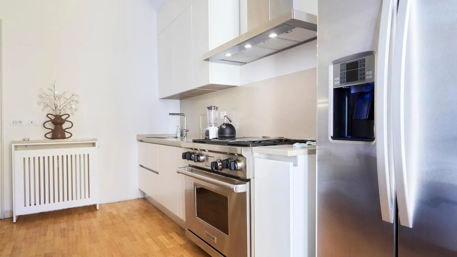 Elegante Quadrilocale Conciliazione - Mirable Pm Apartment Milan