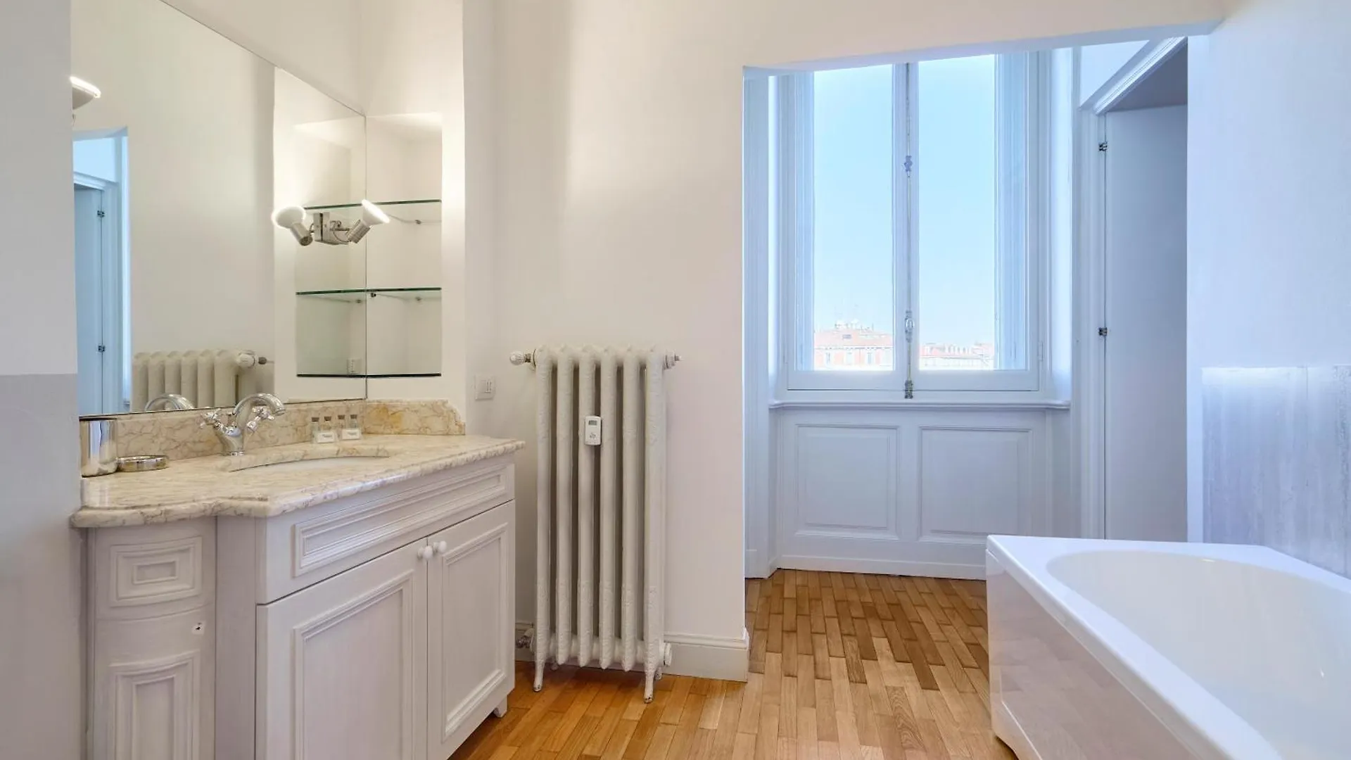 Elegante Quadrilocale Conciliazione - Mirable Pm Apartment Milan 0*,