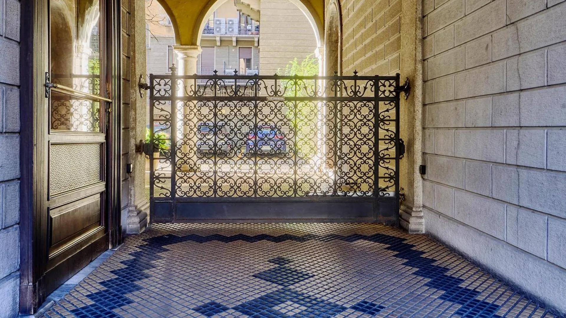 Elegante Quadrilocale Conciliazione - Mirable Pm Apartment Milan 0*,  Italy
